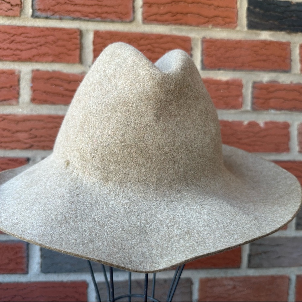 J Peterman Co. Rabbit Fur Beige Felt Hat - Made in Italy - Unisex - Med - Fall